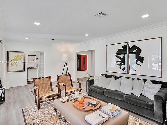 4th image of 630 NE 52nd Ter