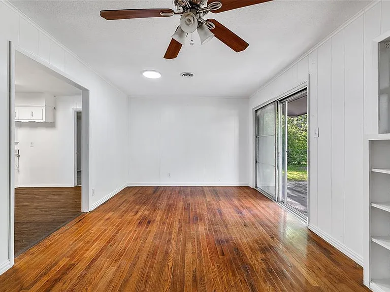 7108 Willis Ave — Photo 9