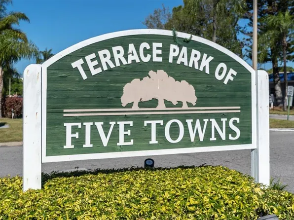 8199 Terrace Garden Dr N Unit 212, Saint Petersburg, FL 33709