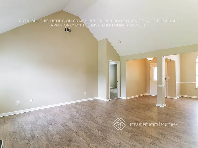 1692 Zacharys Way — Photo 4