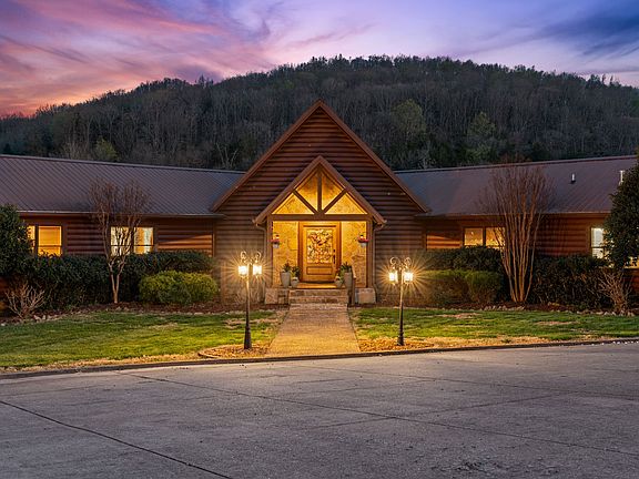 71st image of 2063 Kennedy Creek Rd