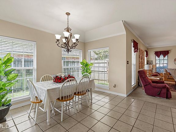 4th image of 6004 Kateland Cir