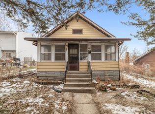 713 27th St, Des Moines, IA 50312