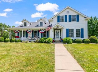 1860 Mayfield Rd, Chatham, IL 62629