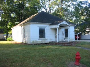 222 E Jackson St, Linneus, MO 64653