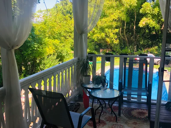 3581 Station Ave, Center Valley, PA 18034