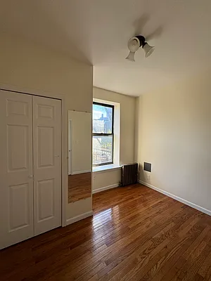 Rented by Oxford Property Group | media 38