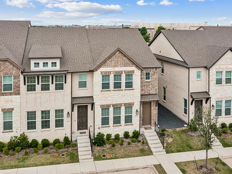 2215 Adena Springs Dr — Photo 23