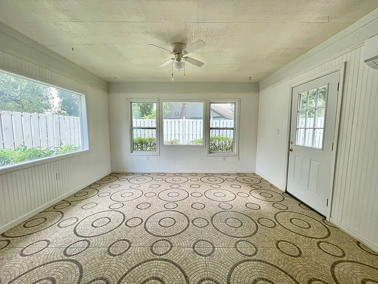 36 Shipwatch Rd — Photo 6
