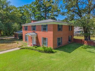 20 Colonial Dr, Texarkana, AR 71854