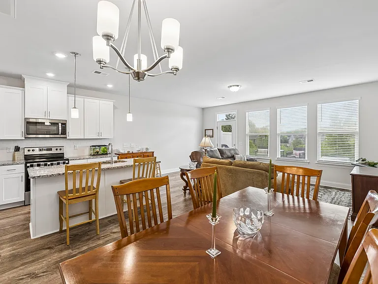 408 Wooden Shoe Way — Photo 10