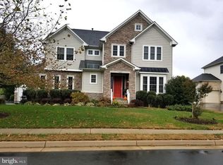 21839 Knob Hill Pl, Ashburn, VA 20148