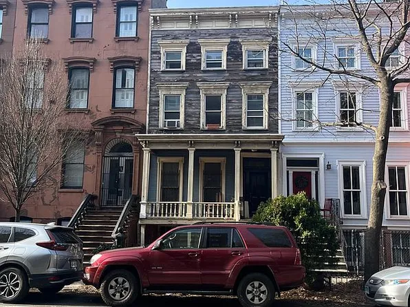 252 Cumberland St, Brooklyn, NY 11205