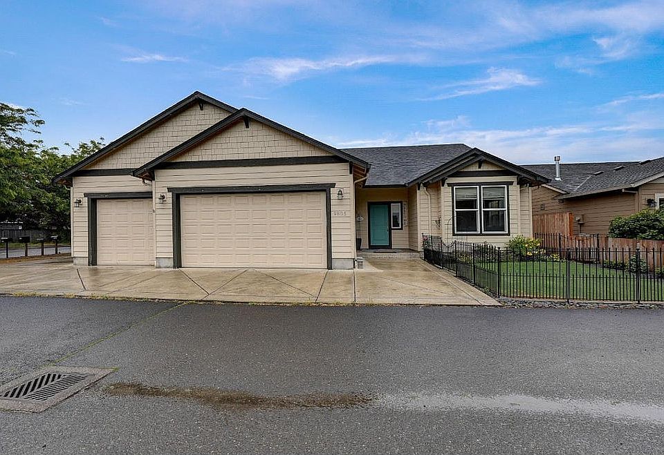 1st image of 9805 NE 140th Ct