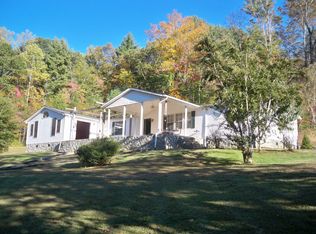 2172 Alfred Hartley Rd, Lenoir, NC 28645