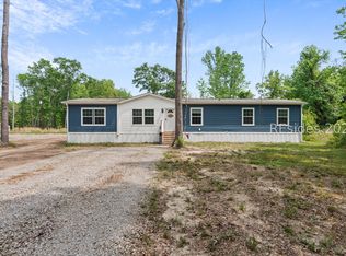 48 Community Center Rd, Seabrook, SC 29940