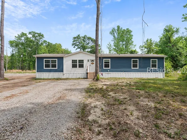 48 Community Center Rd, Seabrook, SC 29940