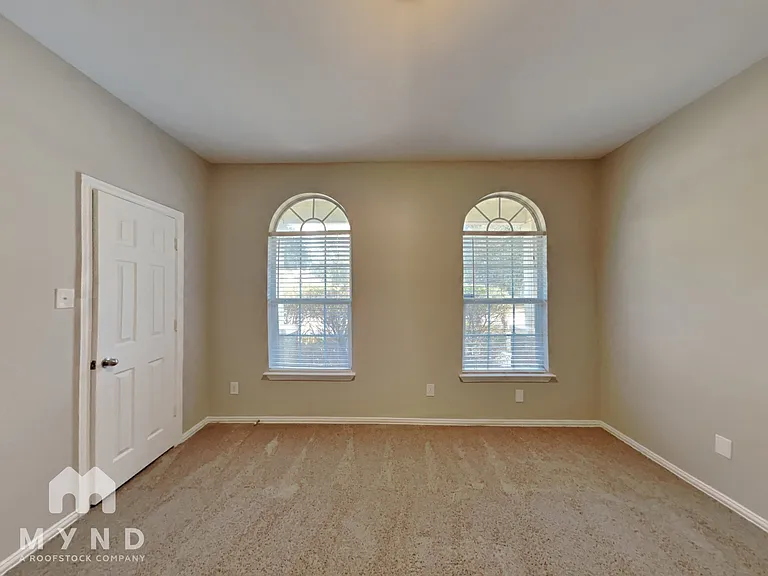 1039 Providence Blvd — Photo 20