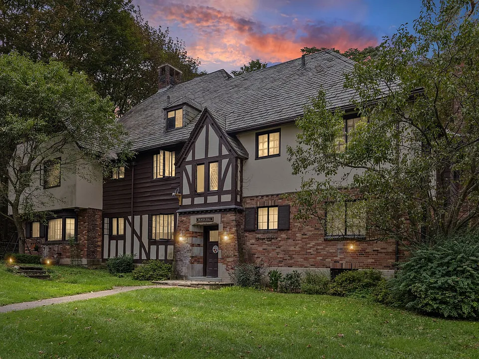 125 Highland Pkwy