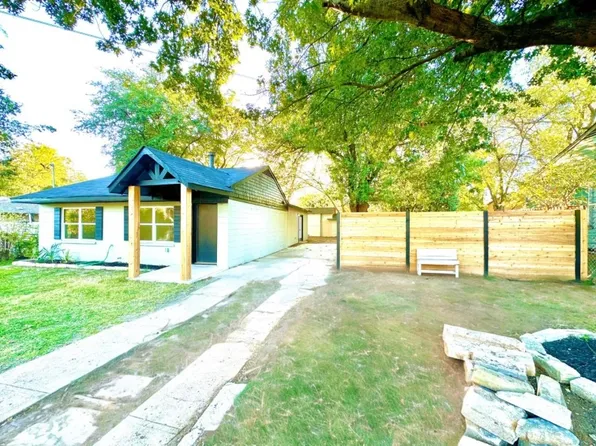 2943 Pleasant Dr, Dallas, TX 75227