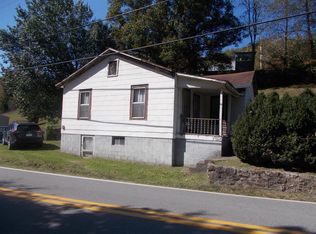 2787 Sweeneysburg Rd, Beckley, WV 25801