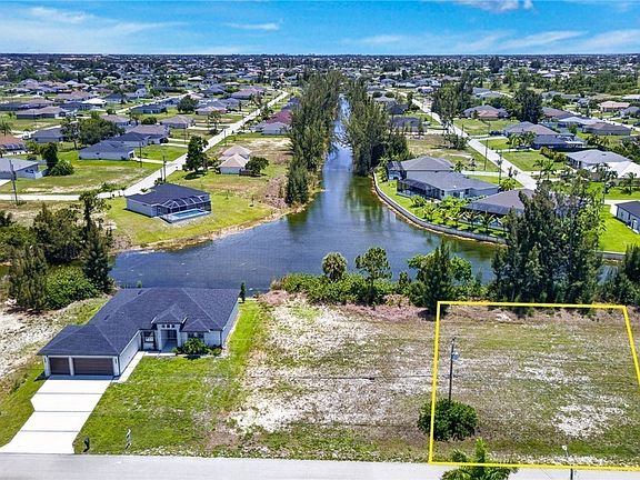 5th image of 2108 NW 21st St