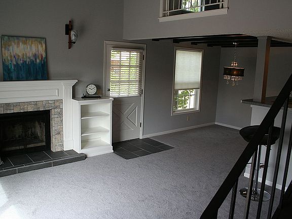 Open concept floor plan 