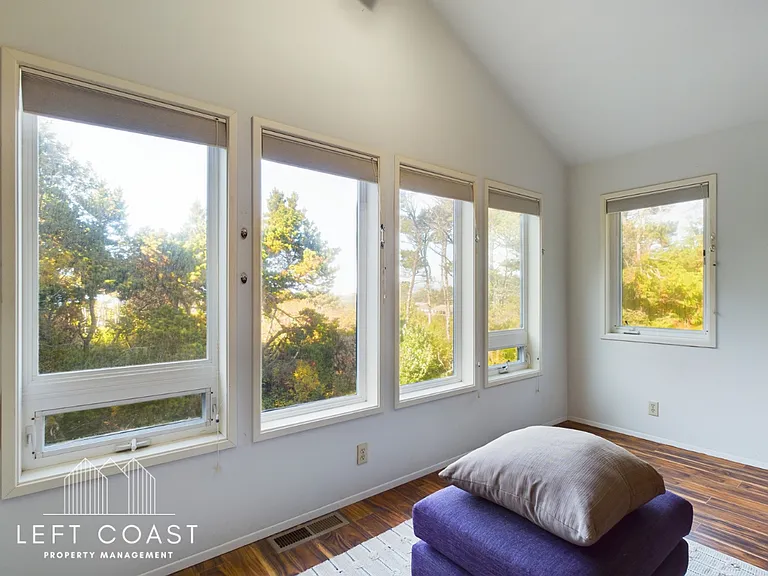 132 Salishan Dr — Photo 105