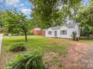 2601 Ashley Rd, Charlotte, NC 28208