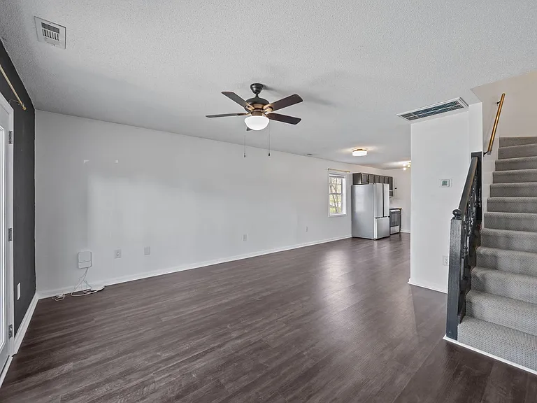 92 A Shoreline Dr — Photo 3