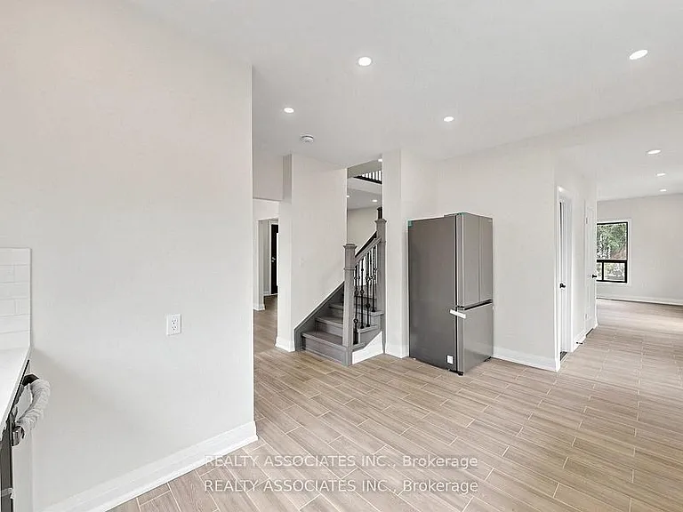 6058 Culp St — Photo 7