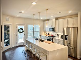 9636 Fields Rd, Gaithersburg, MD 20878