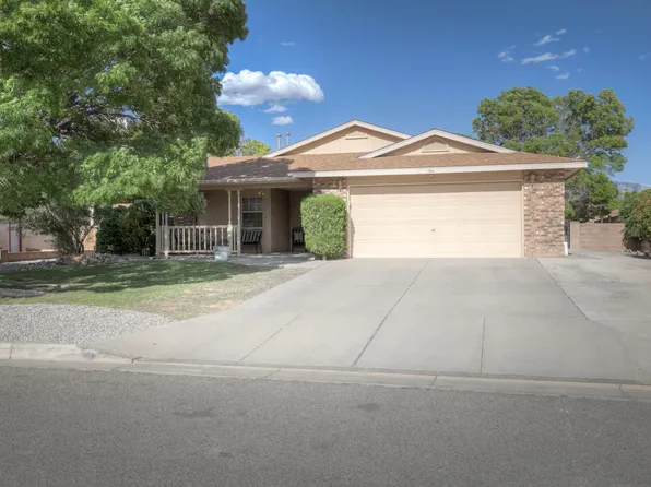 104 Elm Ct SE, Rio Rancho, NM 87124