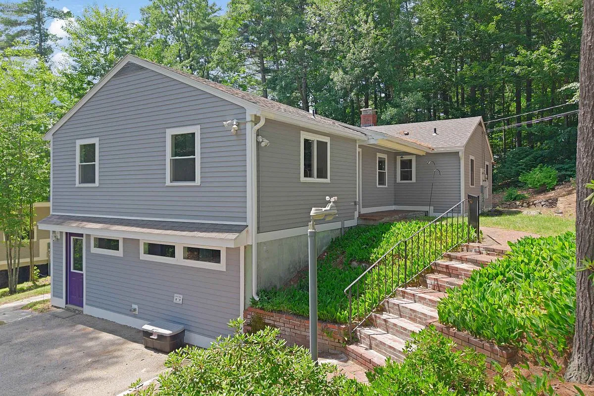 4 bed, 3.0 bath, 3008 sqft, $4,200 — Photo 4