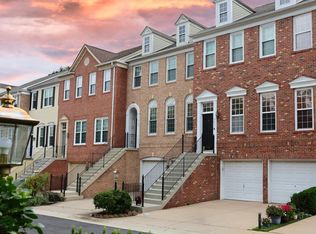 4605 Lambert Pl, Alexandria, VA 22311