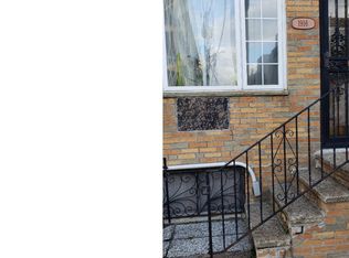 1916 Reed St, Philadelphia, PA 19146