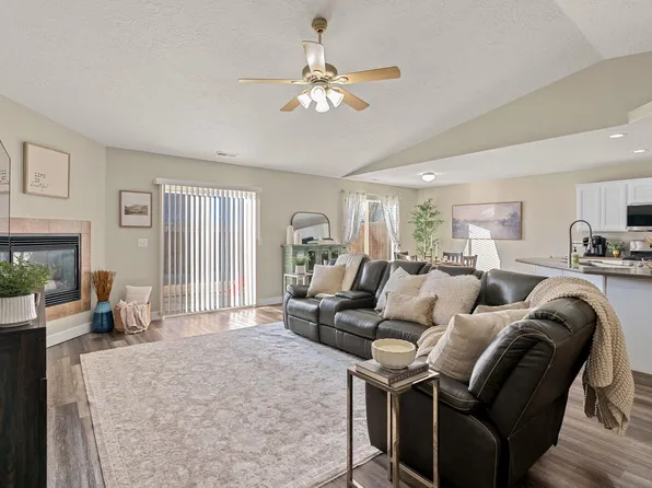 W 4277 W #300, Cedar City, UT 84720