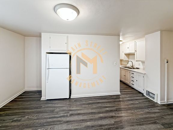 3rd image of 1430 N 8th St #1430A
