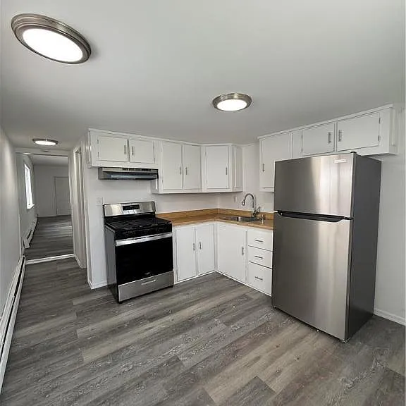 243 Stanton St — Photo 5