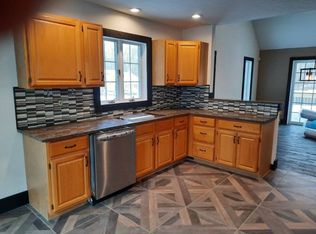 212 Teedyuskung Turn, Hawley, PA 18428