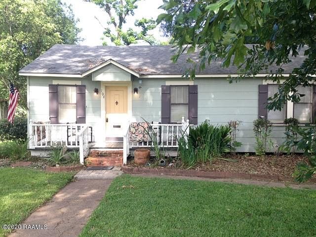 1st image of 104 N Mabel St