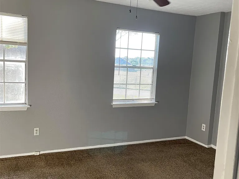 7273 Chasewood Dr — Photo 19