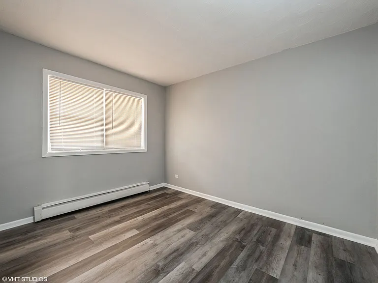 Palatine Park Apartments — Photo 30