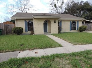 2852 Britannica Dr, Marrero, LA 70072