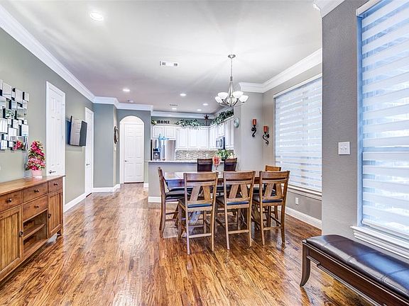 5th image of 18211 Frankford Lakes Cir