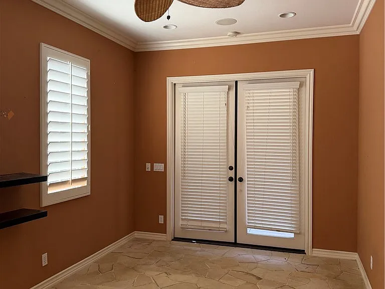 16333 Fox Hollow Way — Photo 10