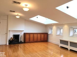 76 Bank St #3, New York, NY 10014