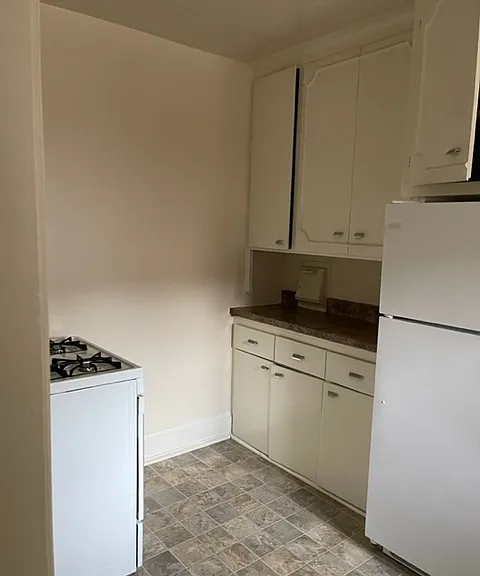 2205 E Belleview Pl — Photo 12