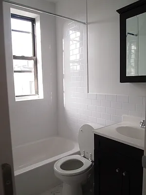 Rented by Bohemia Realty Group | media 29