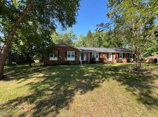 105 Winsford Dr, Greenville, SC 29609